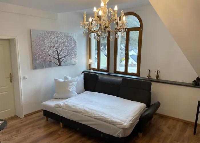 Huehnerberg Weingut C.a. Haussmann